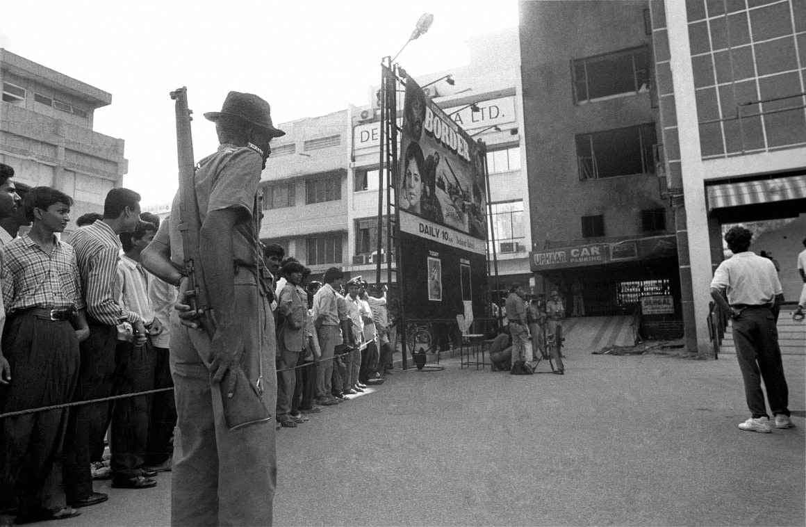 उपहार सिनेमा अग्निकांड : अंसल बंधुओं के खिलाफ सुनवाई को सुप्रीम कोर्ट राजी