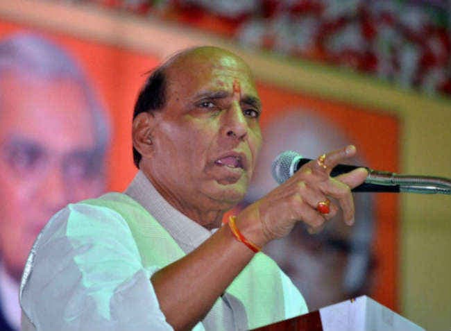 सरकार का आखिरी लक्ष्य गांवों और गरीबों को सशक्त करना : राजनाथ