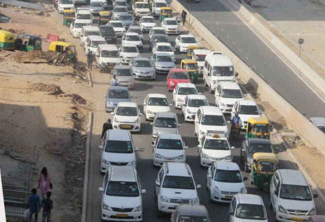 घरेलू कारों की बिक्री दिसंबर में 12.87 प्रतिशत बढी