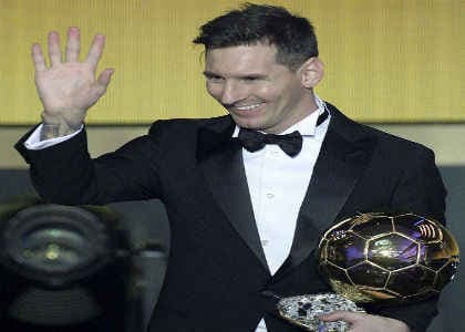 लियोनेल मेस्सी  पांचवीं बार बने सर्वश्रेष्ठ खिलाड़ी