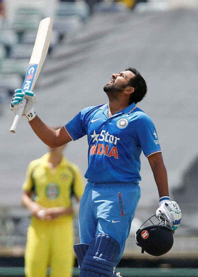 पहले वन डे में भारत को मिली आस्ट्रेलिया से हार, पढ़ें मैच की दस खास बातें