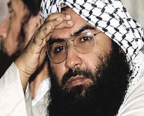 पठानकोट हमला :मास्टरमाइंड सहित 12 पकड़े गये, जानें कौन है आतंकी मसूद अजहर