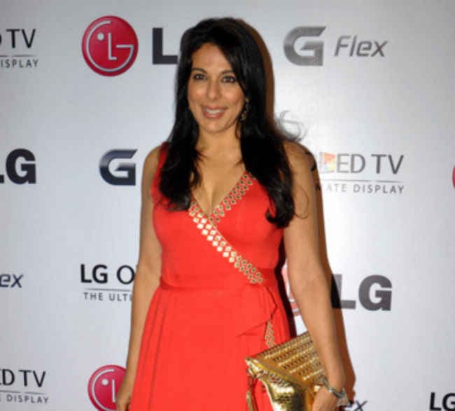 पिता की चौथी शादी से नाराज हुई पूजा बेदी, लेकिन फिर...