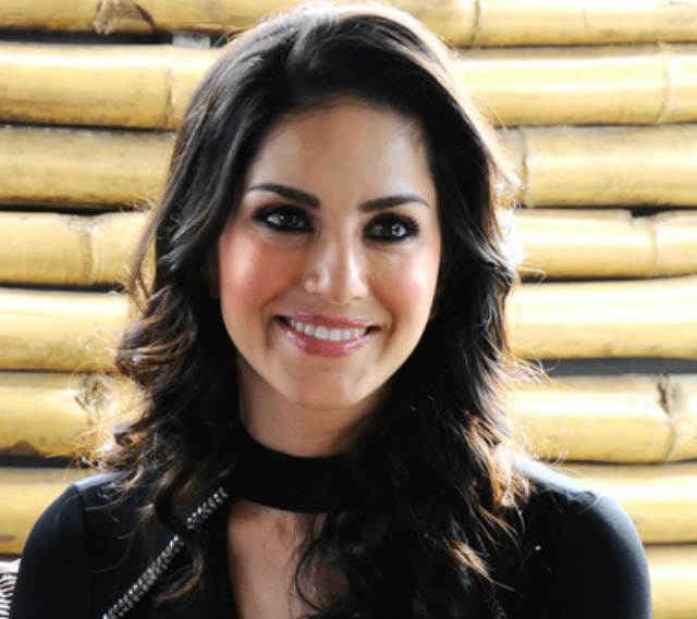 ...तो एक इंटरव्यू से बदल गयी सनी लियोन की इमेज?