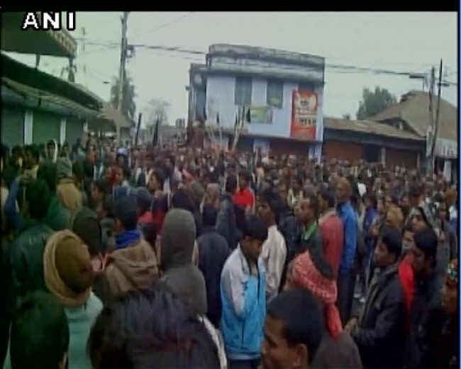 नेपाल पुलिस की गोलीबारी में तीन मधेसियों की मौत