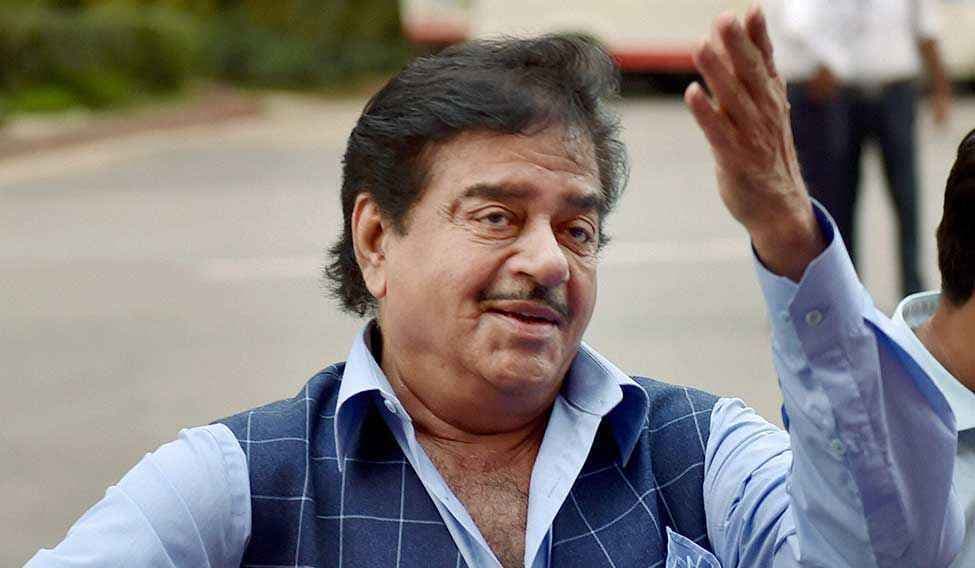 बोले शत्रुघ्न, नरेंद्र मोदी ''डैशिंग और डाइनेमिक'' प्रधानमंत्री