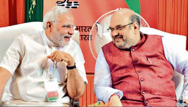 संघ-सरकार के बीच अमित शाह