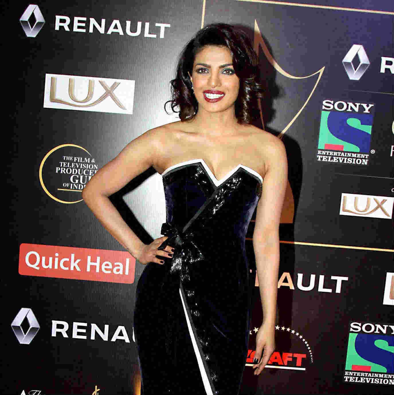 अपनी आकांक्षाओं को पूरा करने के लिए जानें क्‍या करती हैं प्रियंका चोपड़ा