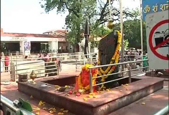 गणतंत्र दिवस पर 1000 महिलाएं करेंगी शनि शिगनापुर में पूजा!