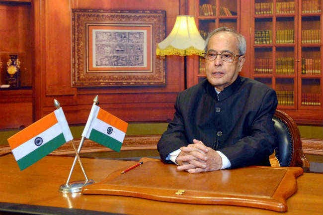 गणतंत्र दिवस की पूर्व संध्‍या पर राष्ट्रपति ने कहा, आतंकवाद का इलाज ''तीखी छुरी'' से करना होगा