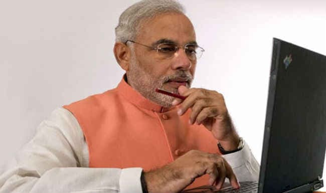 गणतंत्र दिवस पर मोदी ने 18 लाख पुलिस कर्मियों को भेजे शुभकामनाओं वाले व्यक्तिगत एसएमएस