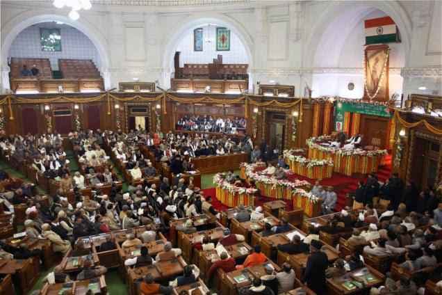 यूपी विधानमंडल का बजट सत्र कल, हंगामेदार होने के आसार