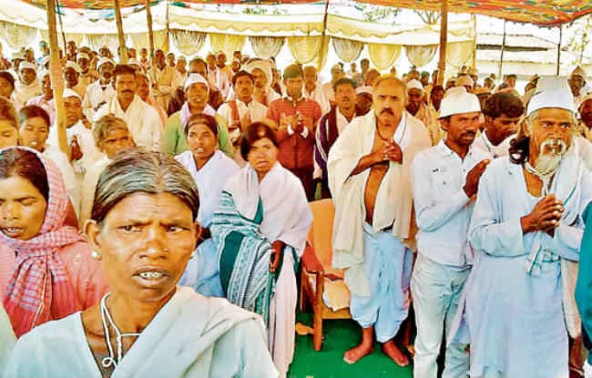हिंसा नहीं, अहिंसा के मार्ग पर चलें