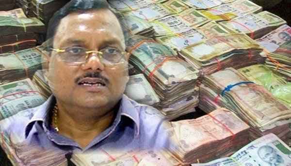 अरबों के घोटाले का आरोपी यादव सिंह की विशेष CBI कोर्ट में आज पेशी
