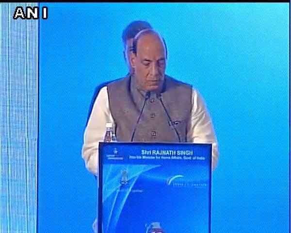 आतंकवाद को खत्म करने के लिए इसकी सप्लाई लाइन को काटना होगा : राजनाथ सिंह