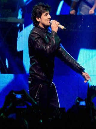 जेट एयरवेज मामला: बोले सोनू निगम, ''मेरे ख्‍याल से असली असहिष्‍णुता...''