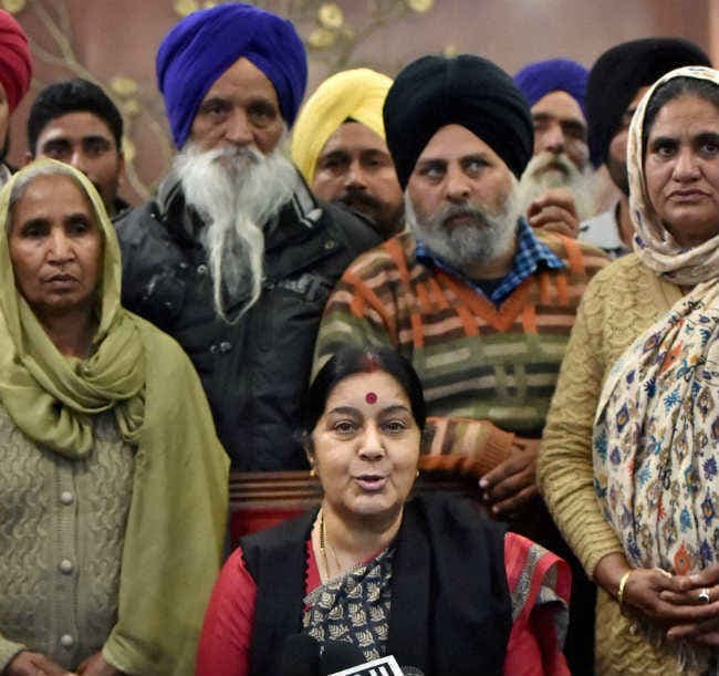 मोसुल में बंधक सभी 39 भारतीय जिंदा हैं : सुषमा