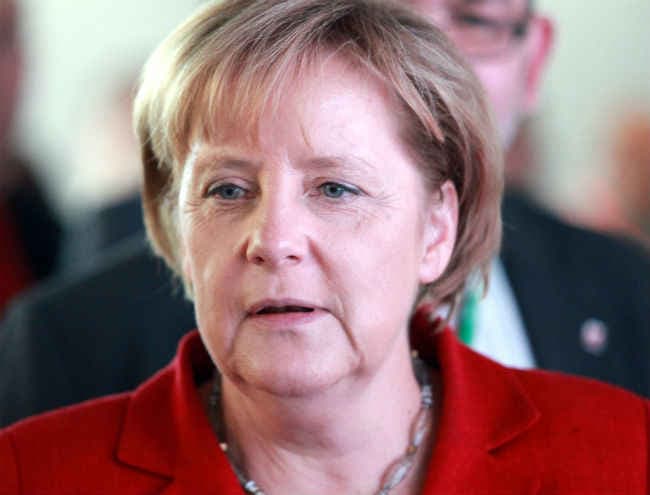 जर्मनी में दो ट्रेनों की टक्कर, 10 की मौत, मर्केल ने जताया शोक