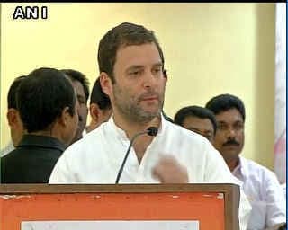 तिरुवनंतपुरम में राहुल गांधी ने कहा, बिहार में हार के बाद भाजपा भौचक रह गयी