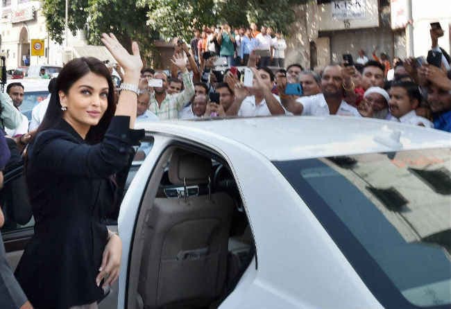 ''सरबजीत'' के लिए पंजाब पहुंची ऐश्वर्या राय