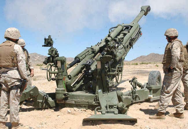 तोप सौदे के लिए बीएई सिस्टम्स ने महिंद्रा को बनाया भागीदार