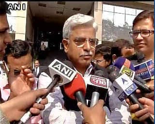 JNU विवाद : दिल्ली के पुलिस कमिश्‍नर ने कहा, मेरे पर जो अंगुली उठा रहे हैं वो नासमझ हैं