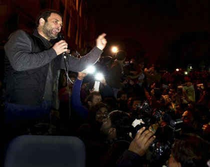 JNU मामले में राहुल गांधी पर राष्ट्रद्रोह का मुकदमा दर्ज