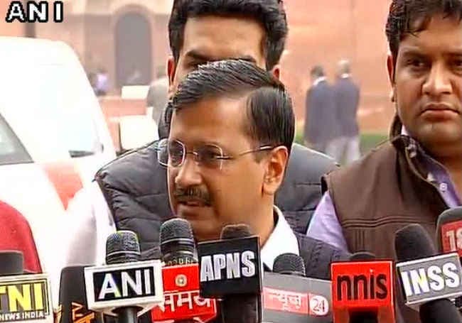 ''4-5 नारे लगाने वाले छात्रों को नहीं पकड़ पा रही तो आतंकवादियों को क्या पकड़ेगी सरकार''