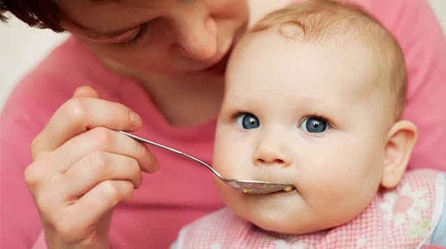 माँ से बच्चे का लगाव गर्भावस्था से ही होता है: रिसर्च