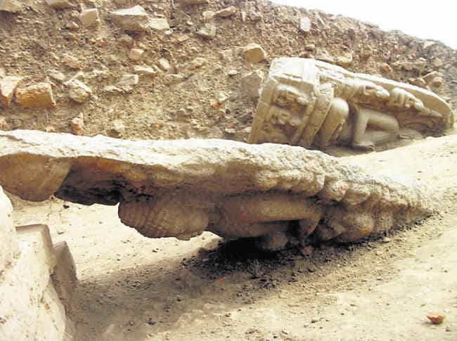 रूकमिनी टीले की खुदाई में मिलीं भगवान बुद्ध की मूर्तियां