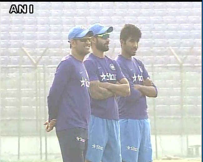 अभ्यास सत्र में शामिल नहीं हुए धौनी, बांग्लादेश के खिलाफ खेलना मुश्किल