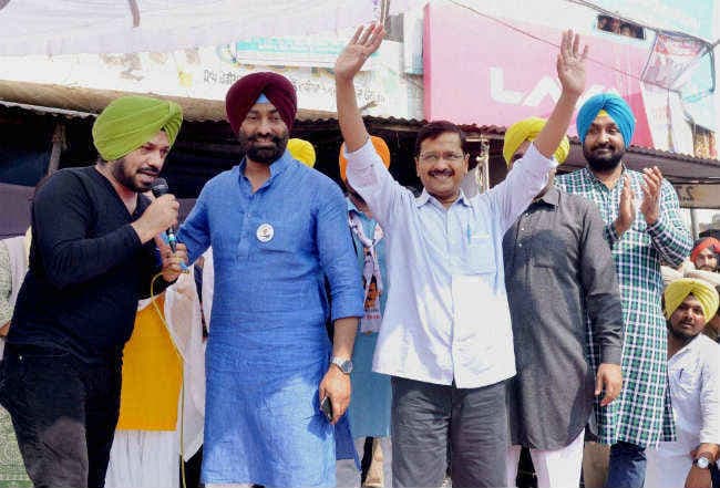 केजरीवाल बोले, पंजाब में सत्ता में आने पर खनन माफिया पर लगाएंगे रोक