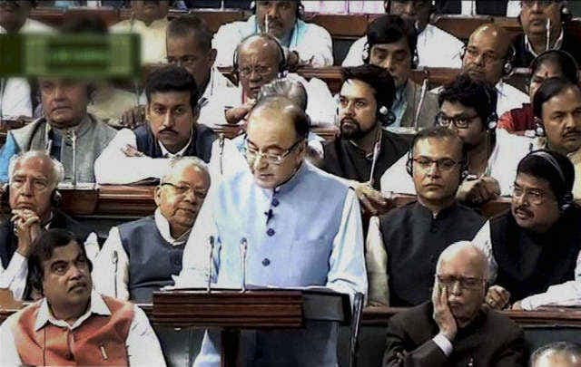 जब जेटली ने कहा - लहर-लहर तूफान मिले और मौज-मौज मझधार हमें