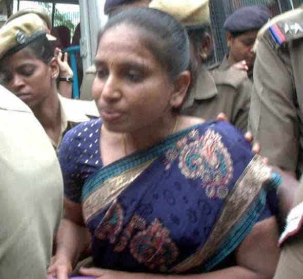 नलिनी पैरोल पर रिहा