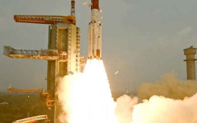 इसरो आज करेगा दिशा सूचक प्रणाली के छठे उपग्रह का प्रक्षेपण