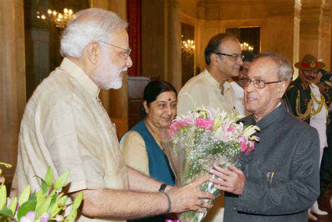 राष्ट्रपति, प्रधानमंत्री ने दिशासूचक उपग्रह के सफल प्रक्षेपण पर इसरो को बधाई दी