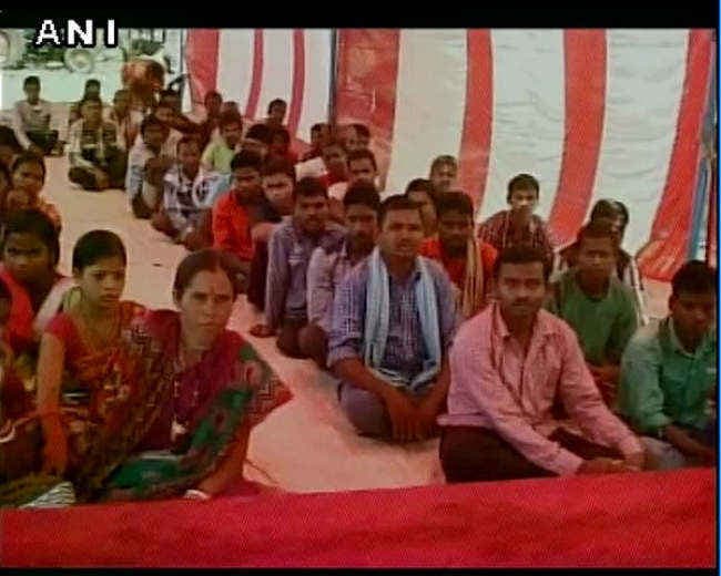 ओडिशा में 57 माओवादियों ने आत्मसमर्पण किया