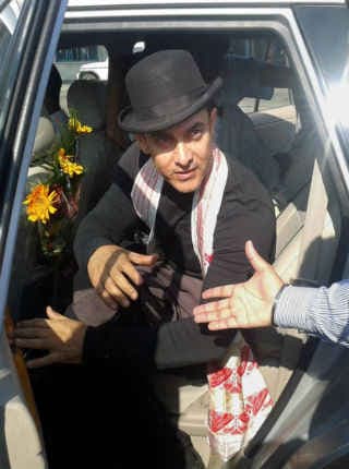 सबसे बडी मुराद वाराणसी में मां के लिए घर खरीदना : आमिर खान