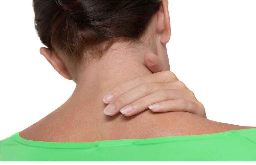 जानिए, महिलाओं को क्यों होती हैं ‘सर्वाइकल की समस्या’