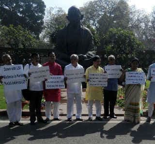 राज्यसभा में तरुण विजय ने उठाया केरल में राजनीतिक हत्या का मामला