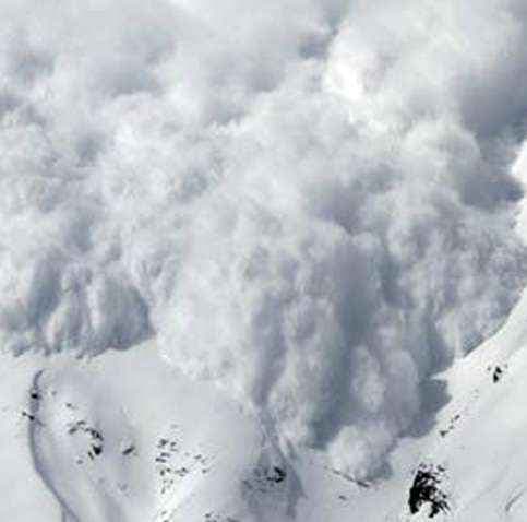 जम्मू कश्मीर में हिमस्खलन की चेतावनी