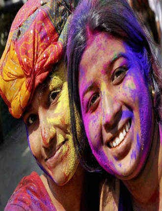 पाकिस्तान के इतिहास में पहली बार होली की छुट्टी की घोषणा