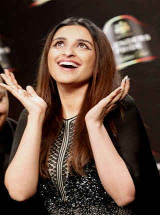 प्रियंका के बाद अब परिणिति ने भी दिखाया गायकी का हुनर, जानें क्या कहा ?