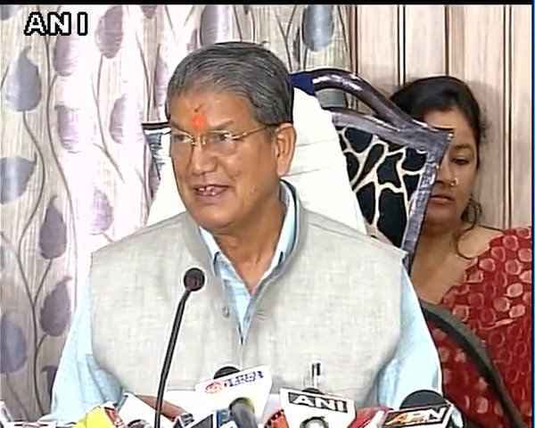 भाजपा का धनबल, बाहुबल और सत्ताबल राजनीतिक अनिश्चितता का खेल कर रहा है : हरीश रावत