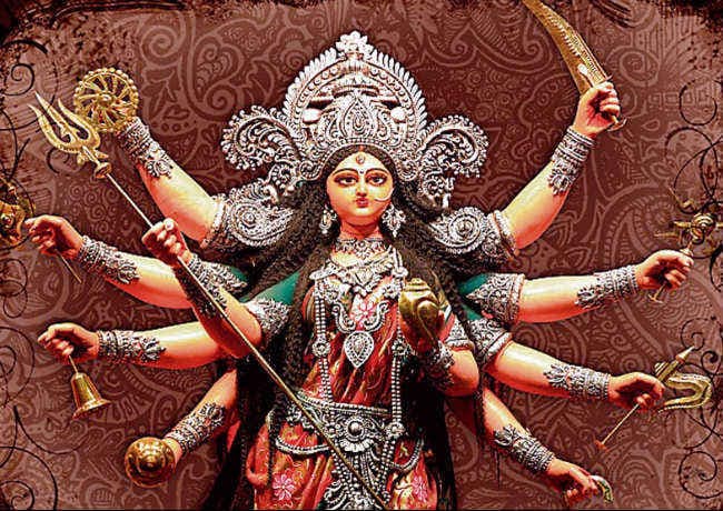 चैत्र नवरात्र :	डोली पर आयेंगी, मुरगे पर जायेंगी