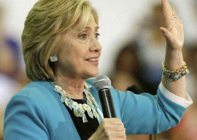 अमेरिका चुनाव : सैंडर्स ने अलास्का, वॉशिंगटन कॉकस में हिलेरी को हराया