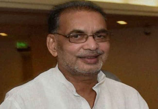 लालू-नीतीश उतराखंड की चिंता छोड़ बिहार की करें परवाह : राधामोहन सिंह