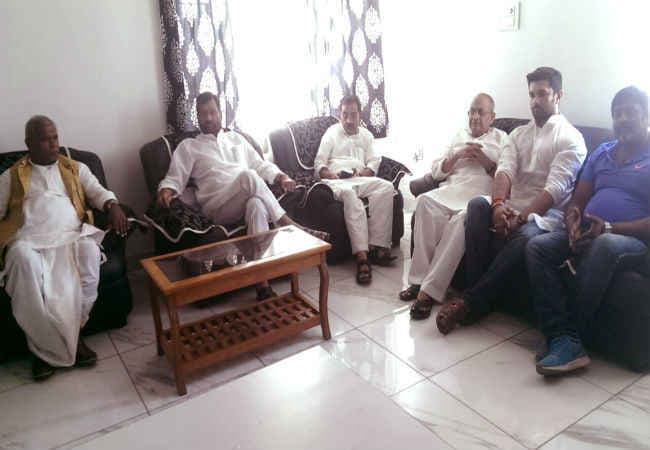 बिहार के वैशाली में जुटे NDA के प्रमुख नेता