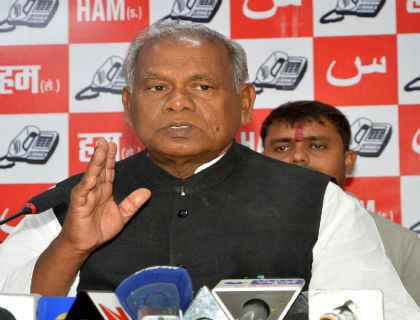 बिहार के पूर्व CM जीतन राम मांझी का यू-टर्न विलय के बयान से पलटे