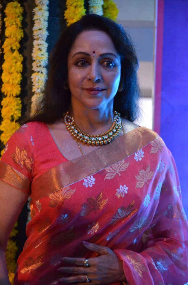 प्रत्युषा खुदकुशी मामला: हेमा मालिनी ने कहा- जीवन भगवान का उपहार